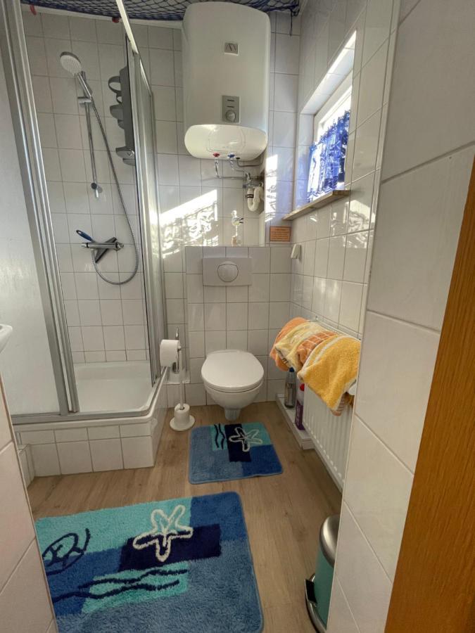 Schoener Ferienbungalow Umgeben Von Natur Und Nicht Weit Zur Ostsee Neubukow Екстериор снимка